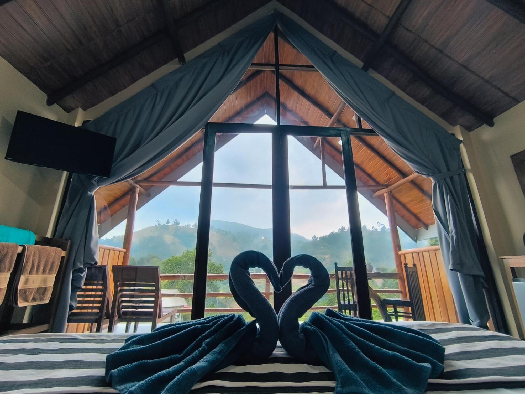 Ella Lovers View Cabins Екстер'єр фото